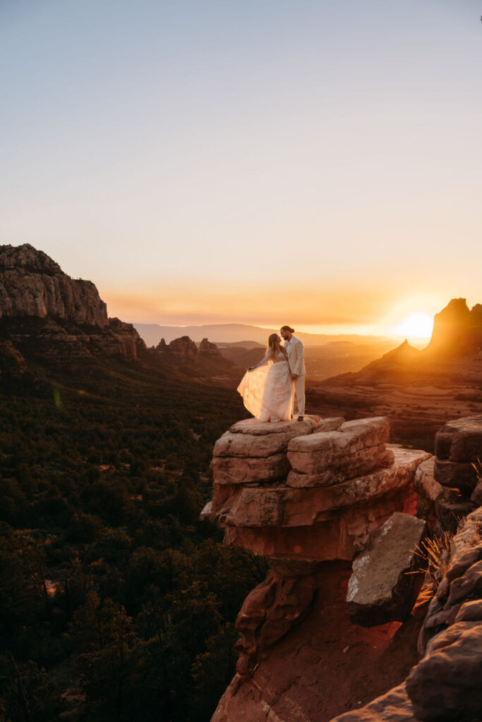 Sunset Wedding Photos | Chelsea Kaufman | Sedona Elopement Photographer