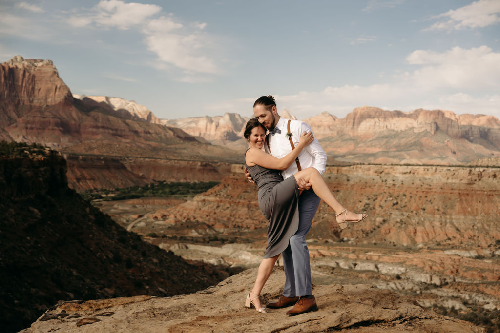 intimate mountain elopement guests 