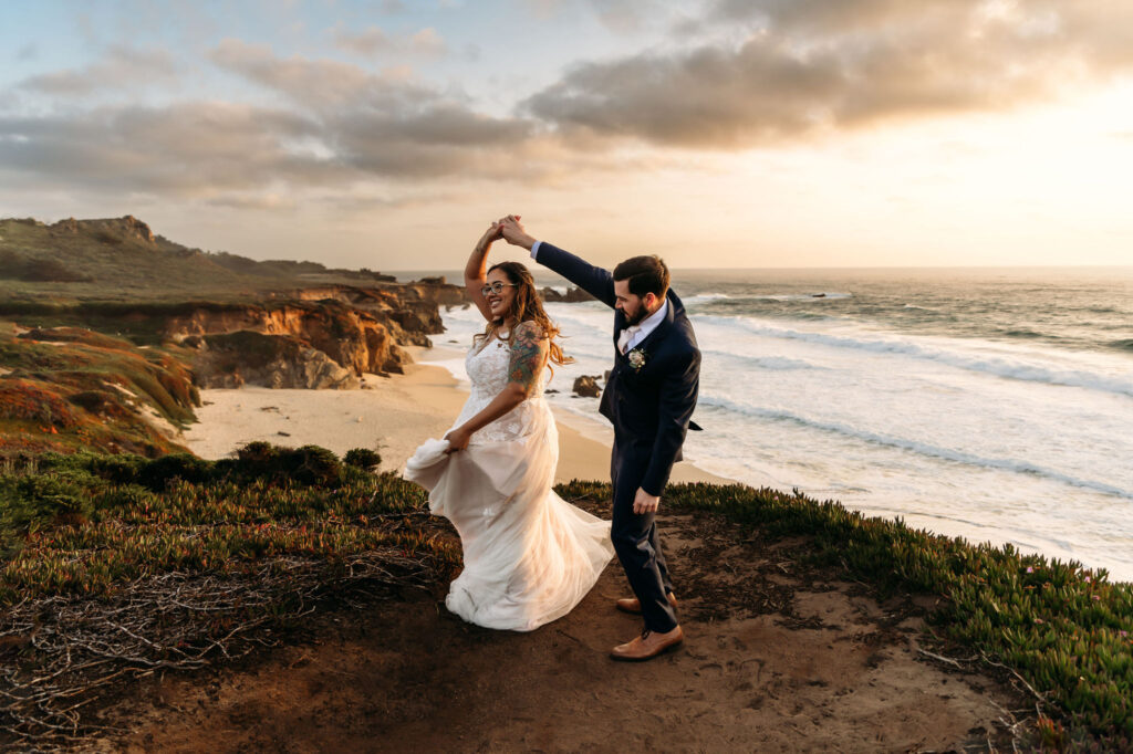 couple dancing at their vow renewal elopement in big sur 