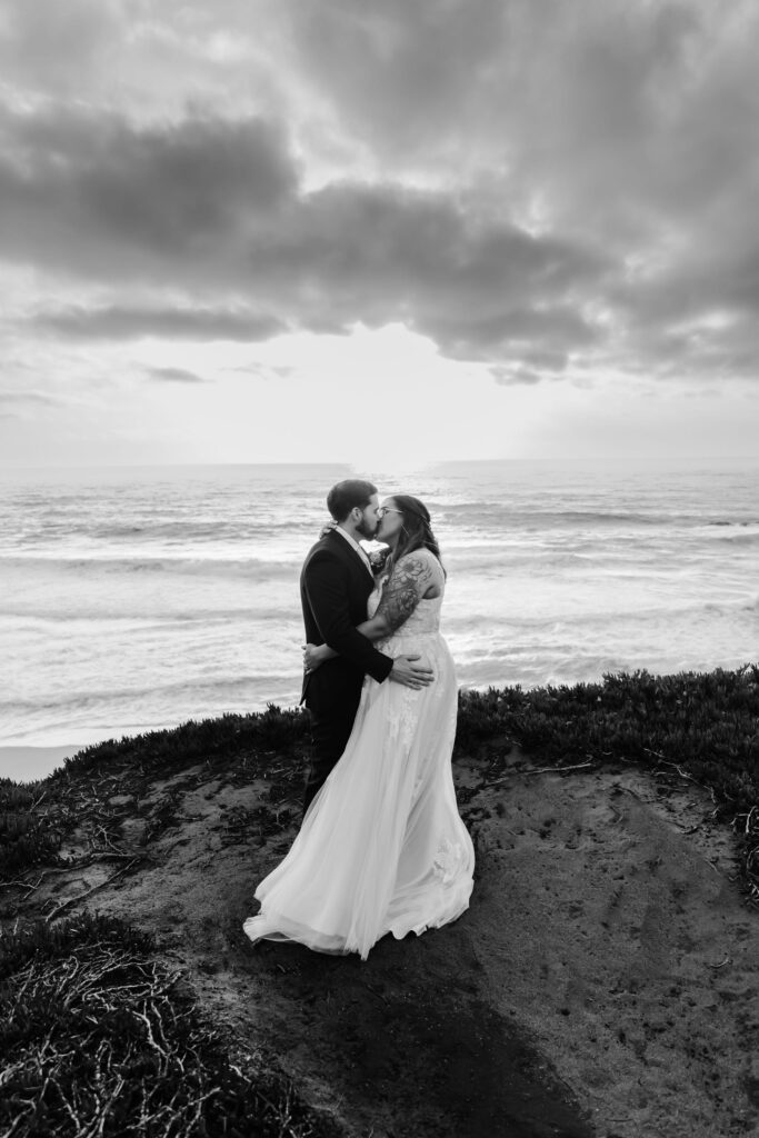 couple kissing after their vow renewal elopement